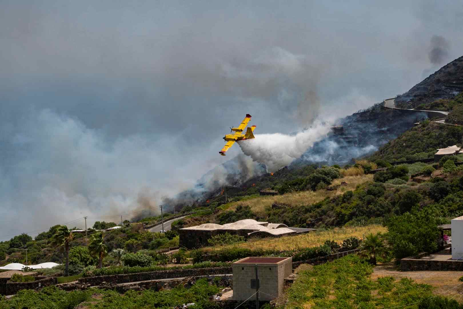 Riunione in Prefettura sulla prevenzione incendi: in arrivo a Pantelleria il gruppo boschivo dei Vigili del Fuoco 
