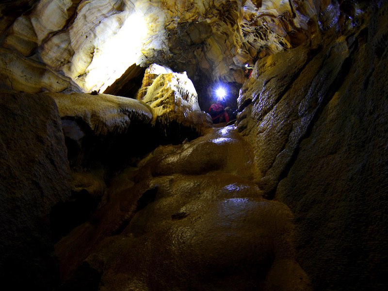 Grotte des Praje