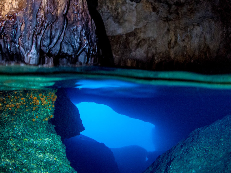 Grotta della Corvina Mitigliano AMP Punta Campanella